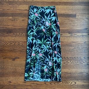 Women’s skirt